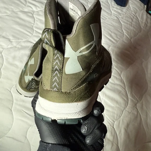 🔥 Under Armour Men’s Charged Core Mid Boots Gore-Tex — Size 9 — OD Green 🔥 - Picture 7 of 17